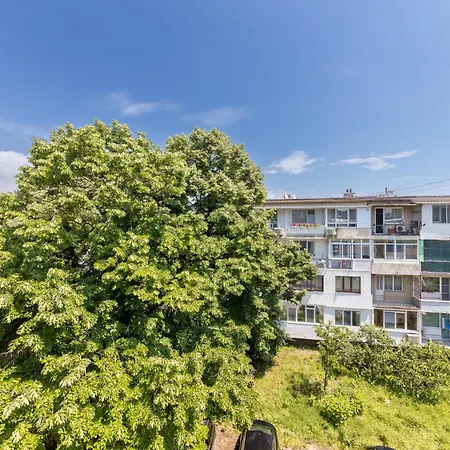 Modern Near Sea Garden * Varna
